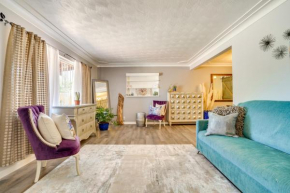 Single-Story Retreat about 1 Mi to Downtown Tucson!